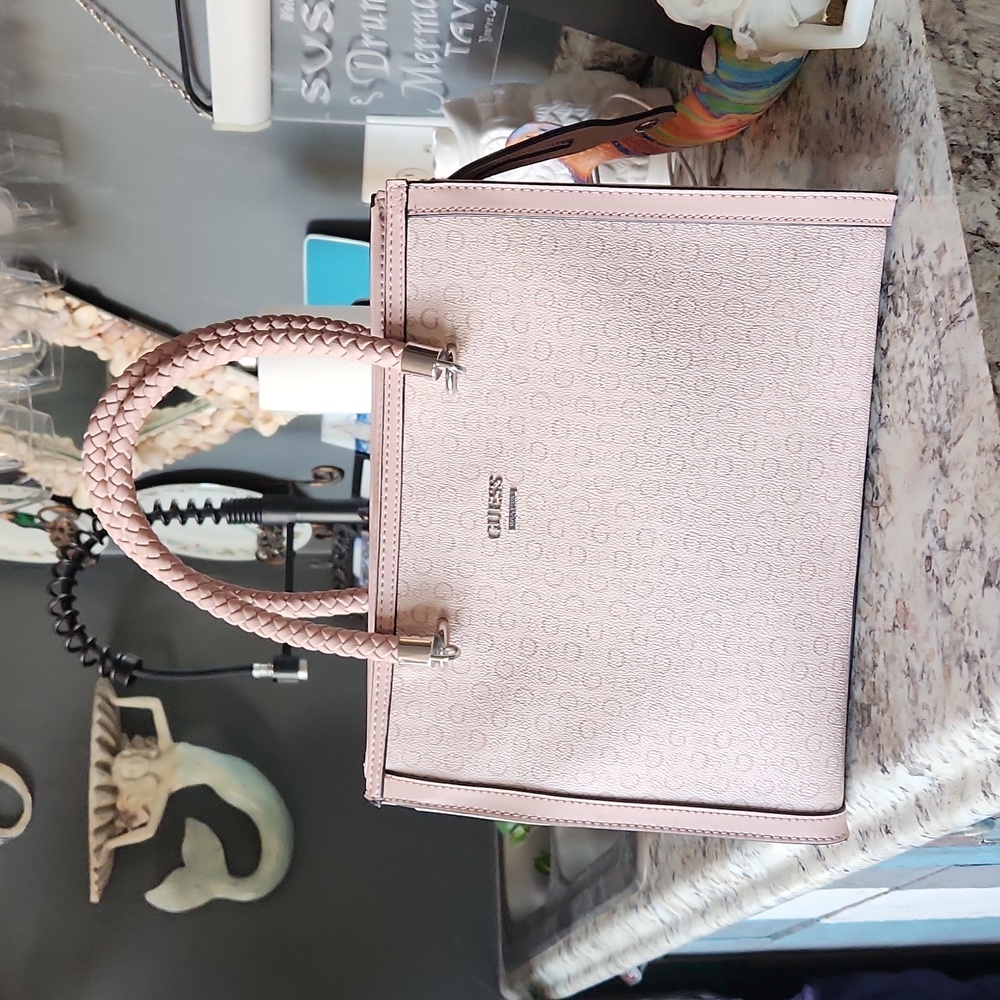 - Guess Purse
